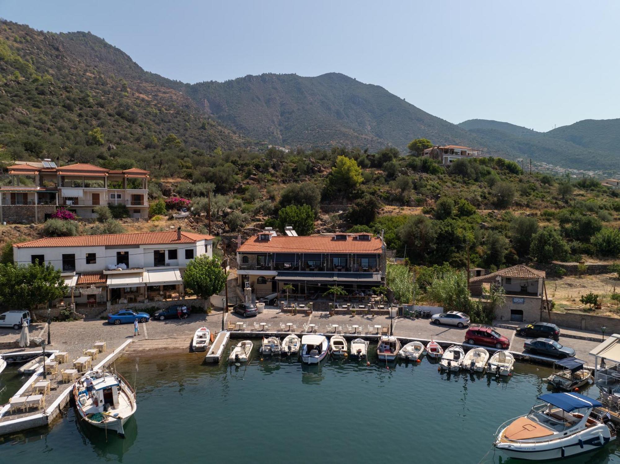 Prego Living Apartments Vathi  Exterior foto